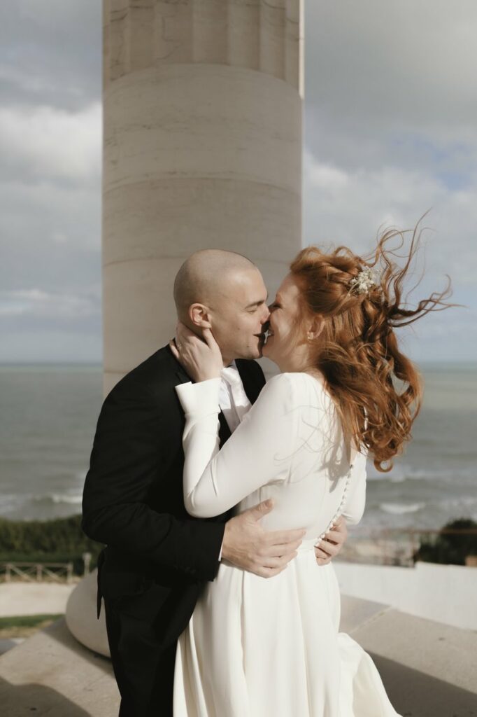 abito da sposa su misura autunnale con manica lunga