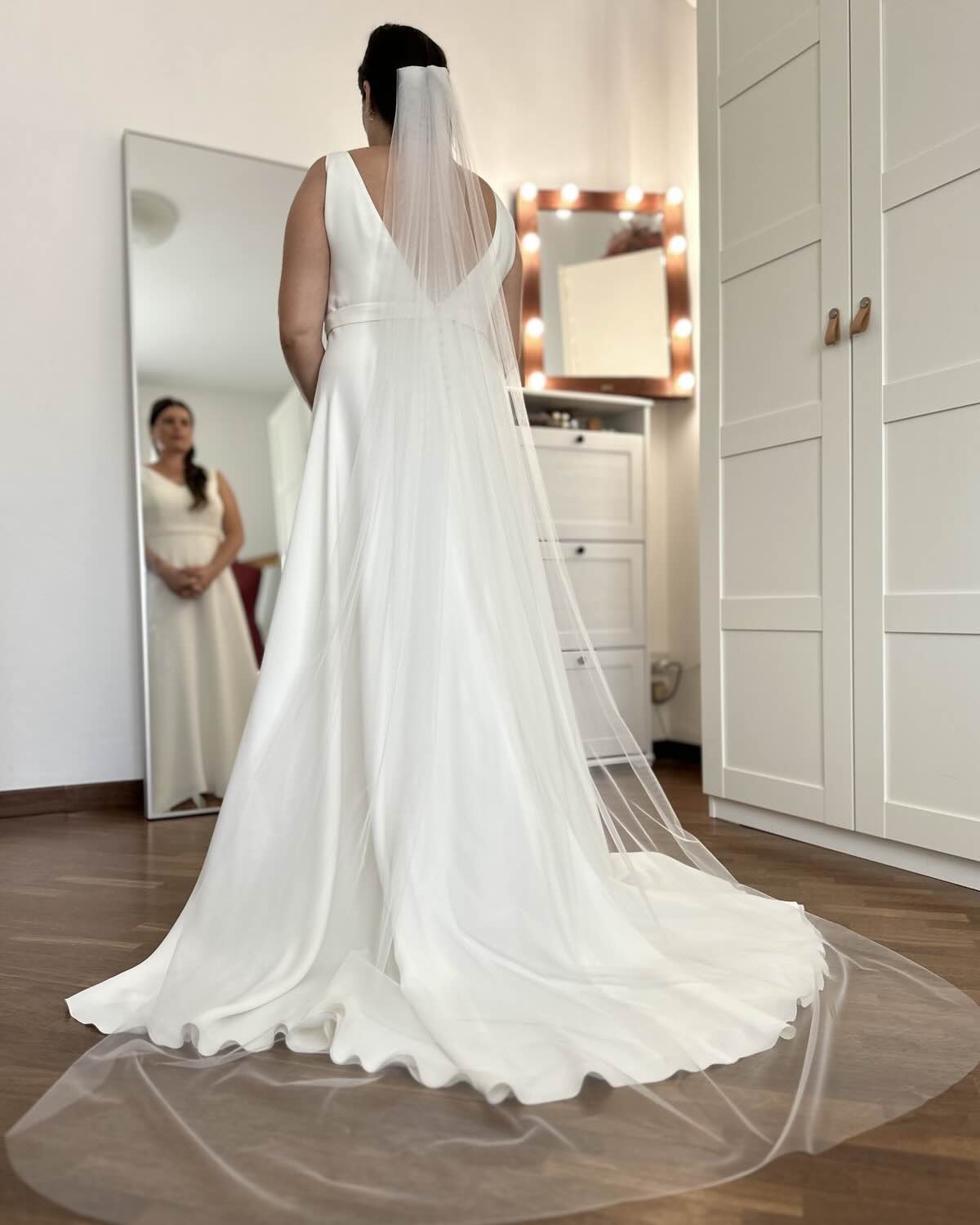 Chengse Velo Da Sposa Corto In Tulle - Bordo Con Nastro Bianco, Strass E Perle Finte, Con Pettine, Accessorio Matrimonio Per Capelli, Stile Fata